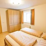 Hoellerhof Apartment *