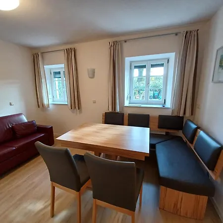 Lägenhet Hoellerhof *